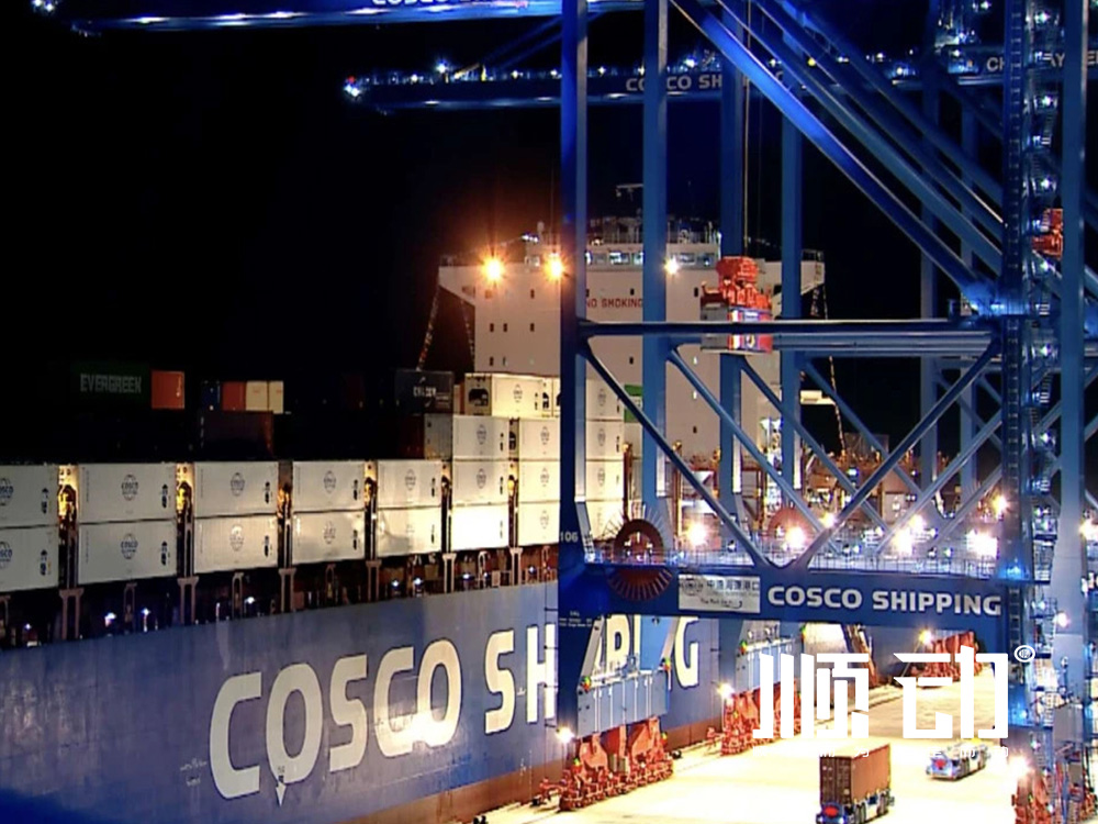 順動廣告遠(yuǎn)赴中遠(yuǎn)海運(yùn)錢凱港拍攝花絮 順動廣告遠(yuǎn)赴中遠(yuǎn)海運(yùn)錢凱港拍攝花絮